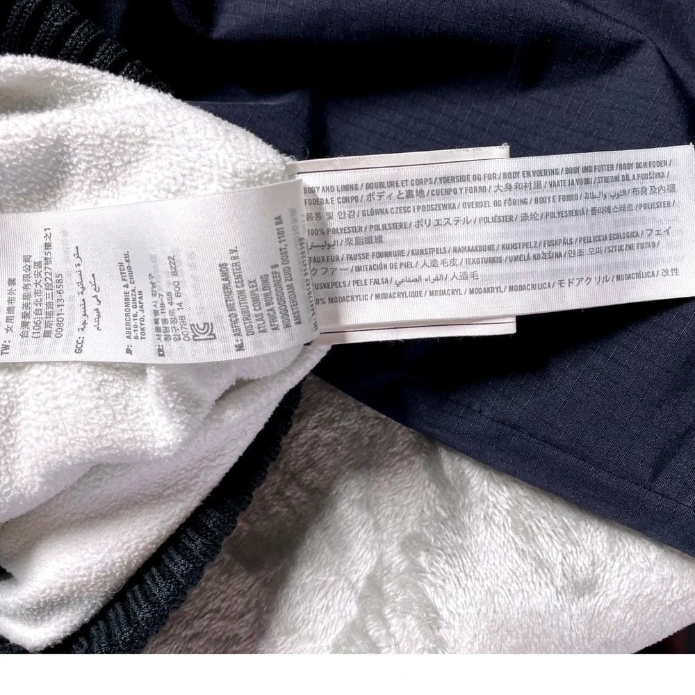 Hollister Navy Blue All-Weather Jacket Fleece Lined Removable Hood XS No Fur - Picture 8 of 15